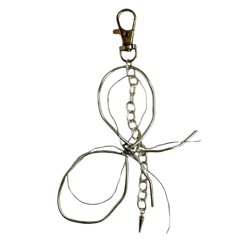Breloque - Noeud métal avec chaîne